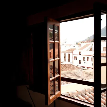 Casa Roja Apartment